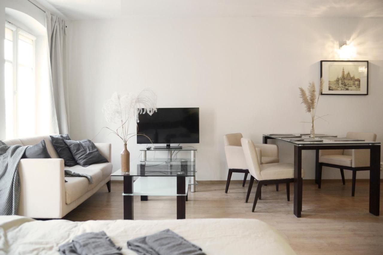 By The River And City Center - Comfortable Rooms 브로츠와프 외부 사진